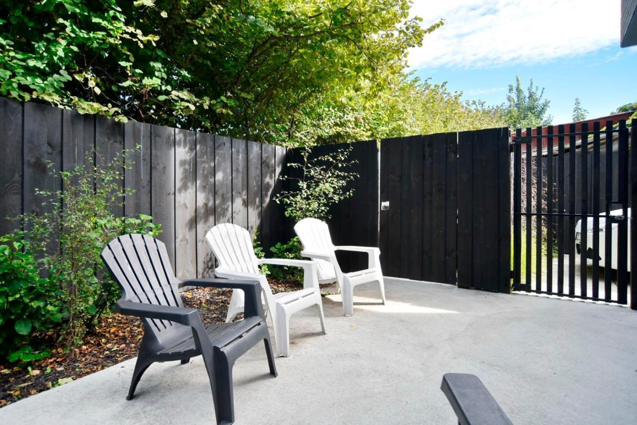 Dickens St - Christchurch Holiday Homes Eksteriør bilde