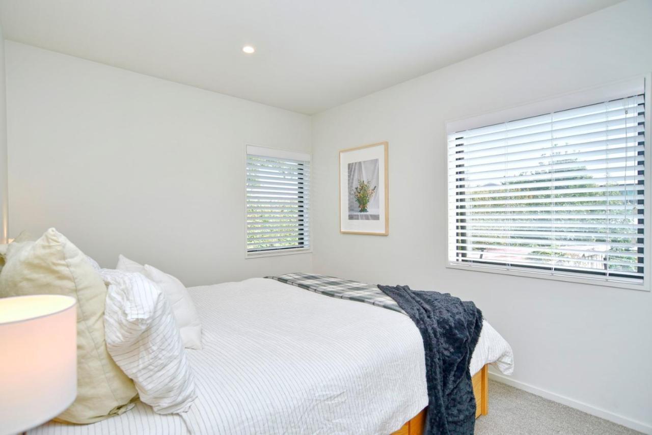 Dickens St - Christchurch Holiday Homes Eksteriør bilde